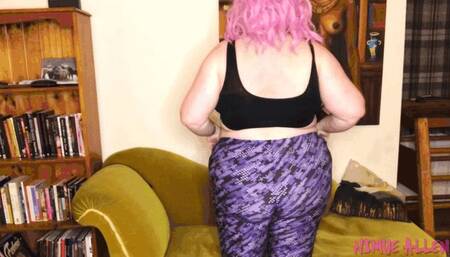 BBW Leggings Tease