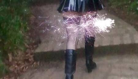 Lady Oups latex dress outdoor