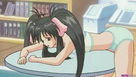 Hottie fucks manga porn artist