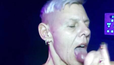 CoraBitch foreign Fuck and Sperm in Porn Cinema Frankfurt