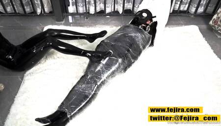 Fejira com Lesbian vibrator in latex tights orgasm