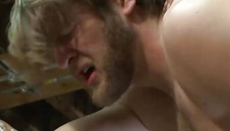 Bottom hunk Colby Keller anal plowed by daddy Sami Damo