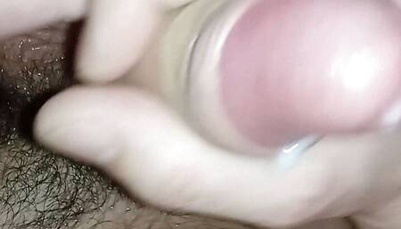 Russian whore wants to masturbate and cum on camera