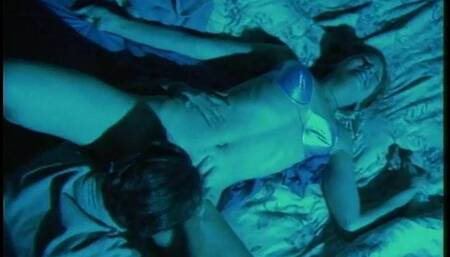 Gwen Summers;Johnny Thrust
