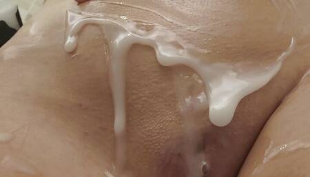 Come shower with me and my Love-to-love UTOPIA Dildo