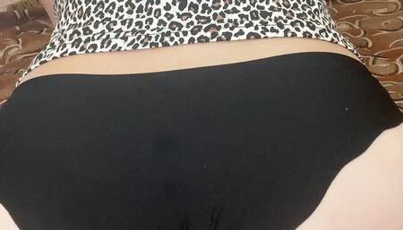 my stepsister with a firm big ass caresses herself to orgasm, in black panties