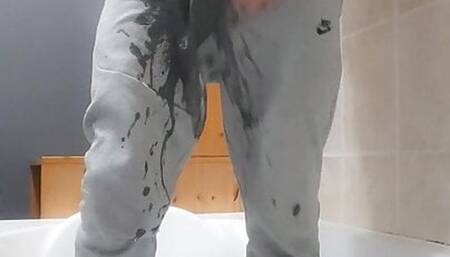 Nike tech fleece piss