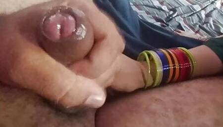 Hand job and come showing