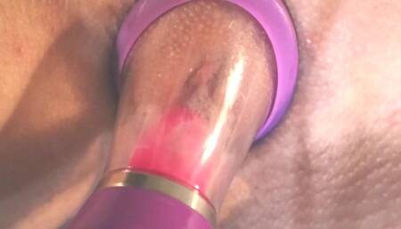 SEXY MILF Gets Amazing Pussy Licking then Surprised with a Tongue Toy has Powerful Orgasm!