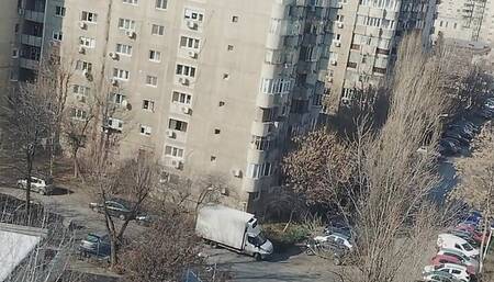 Horny big boobs teen in nylon dance in front of apartment window