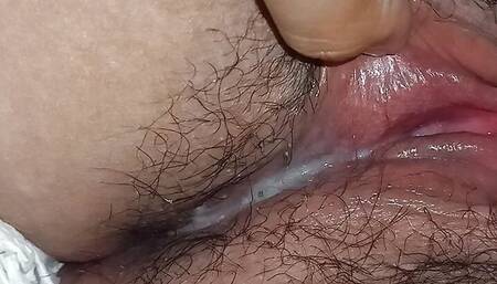 Playing with my roommate pussy while shes playing Games