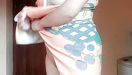 Korean girl showing pussy