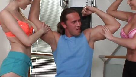 Cindy Dollar And Lena Cova Have 3 Way With Anal And Fuck A