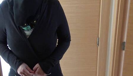 British Pervert Fucks His Mature Egyptian Maid In Hijab