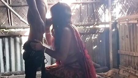 Red Saree Wife Outdoor Blowjob ( Official Video By Villagesex91)