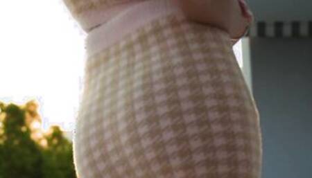 TUSHYRAW Curvy hot getting her round booty gaped wide open