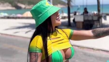 Hard sex with a fan who recognized me on the beaches of Brazil - MultiSquirt bbc Mariana Martix