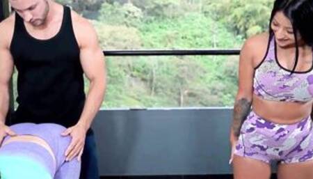 Coach fucks his lusty students inside first cardio class- Sara Blonde, Mariana Martix, Duncan Saint