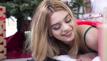 My stepsister her ass in a xmas present