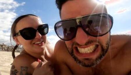 GIGANTIC BUTT Australian Skank Getting Picked Up From The Beach