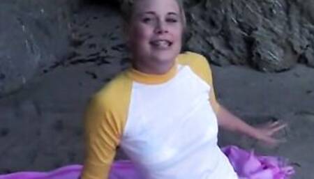 Little Summer show her Teen Pussy and Tits