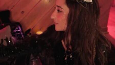 Teen Isabella Nice Seduces Zoey Foxx Into First Lesbian Sex