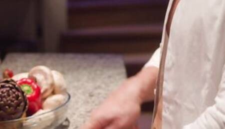 VIXEN Jia Lissa begins her sensual journey with Agatha Vega