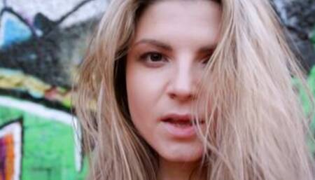 TUSHYRAW Slim bombshell loves gets her tight butt filled