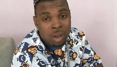 Aliana Love And Jazmine Cashmere Share A Gigantic Ebony Dick