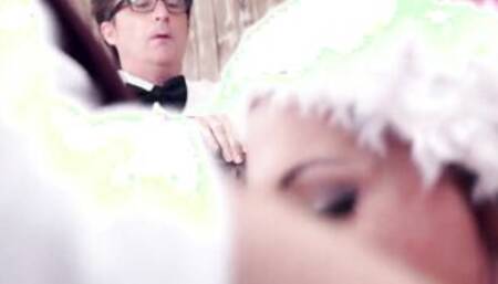 Bums Buero - CHRISTMAS FOURSOME AT THE OFFICE! German Babes Jolee Love And Lilli Vanilli - Pt1