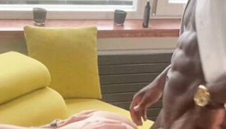 Priscilla Salerno si fa inculare da un grosso cazzo nero e da Luca Ferrero