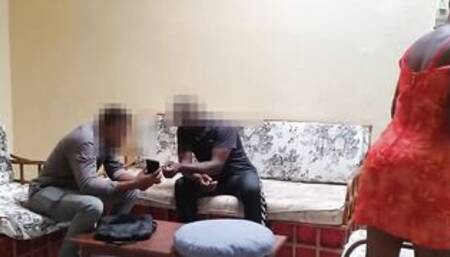 2 friends share the lusty maid