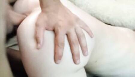 Трахнул девушку лучшего друга в обе дырки!