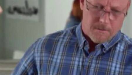 Meine Muschi immer noch eng! Lass es mich beweisen