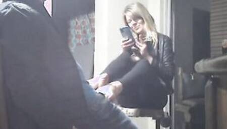 Spy webcam : caught my fiance cheating with my best