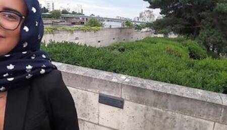 A stunning Hijab Arab cunt with mouth getting screwed inside anal and