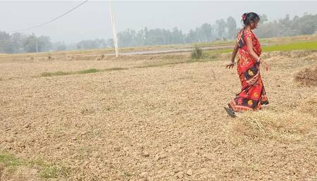 Hot 18 yers young Indian Desi village girlfriend was fucking on hostel with boyfriend