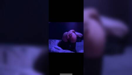 22 year old femboy loves to play with his ass