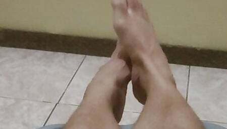 Look what a hot foot