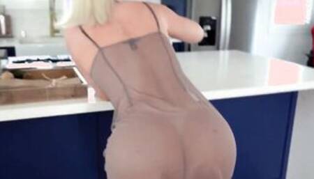 Slimthick Vic Parades Her Juicy Butt In Her stepson's Room So He Can Pounded Her Inside pov