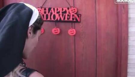 CARNEDELMERCADO - (Siarilin Martinez, Elisa Odiosa, Charles Gomez) - Hottest Latina Halloween Party With Horny Gigantic Dick Clown