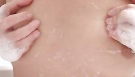 Bubble Hot Tub-Bath Thot two