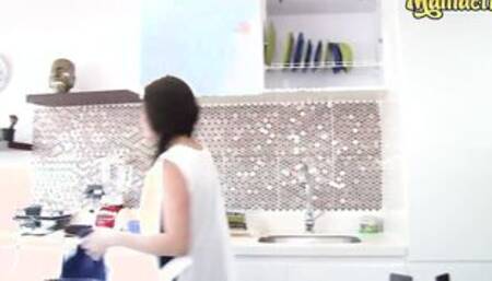 MAMACITAZ - (Luna Ruiz and Franco Segura) COLOMBIAN MAID GOES FOR A