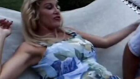 Milf, Cougar and Old Lady CHALLENGE into USA - vol (11) -