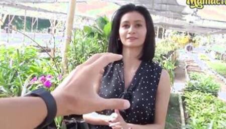 MAMACITAZ - (Sofia Candela & Pedro Nel) sexy mom Latina Got Tricked