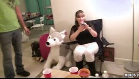 Hottie college girls Cami Miller & Taylor Luxx start sex party party