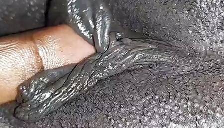 Tamil housewife Indian pussy massage husband wife Indian sex oil pussy massage
