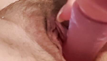 House wife ducks her big, chubby pussy