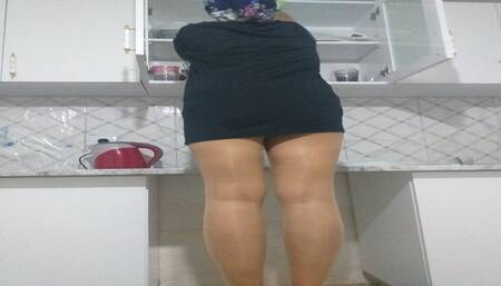 Turbanli mature housewife pantyhose