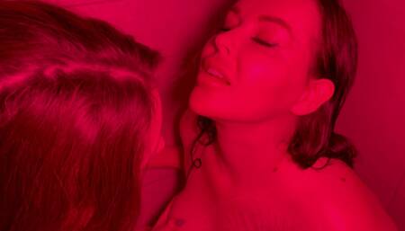 Watch how me and my girl play with eachothers pussy in this HOT SHOWER ????❤️❤️❤️